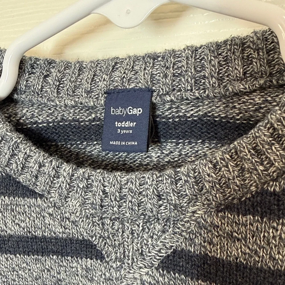 GAP Boys 3T Striped Sweater